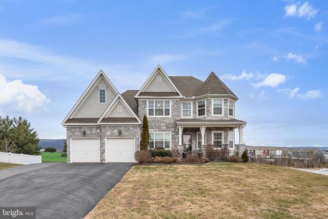 6804 HAWES CT, Frederick, MD 21702