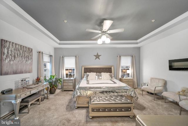 6804 HAWES CT, Frederick, MD 21702