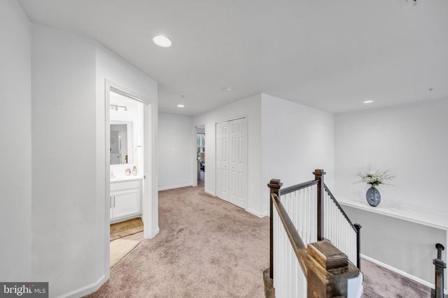 6804 HAWES CT, Frederick, MD 21702