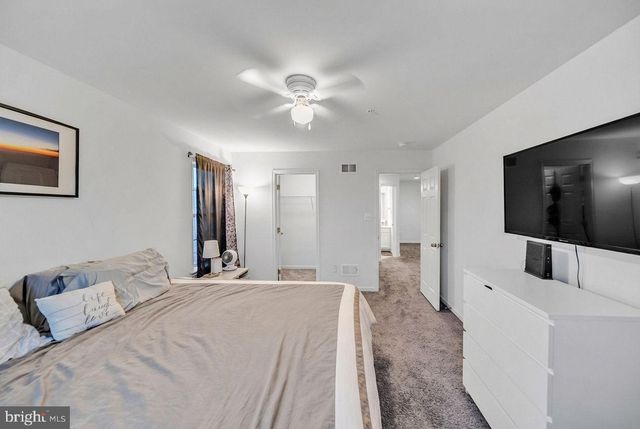 6804 HAWES CT, Frederick, MD 21702