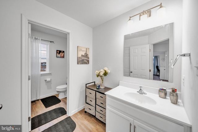 6804 HAWES CT, Frederick, MD 21702