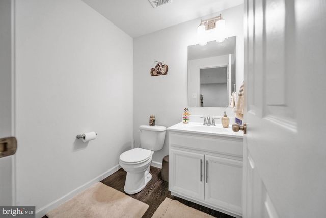 6804 HAWES CT, Frederick, MD 21702