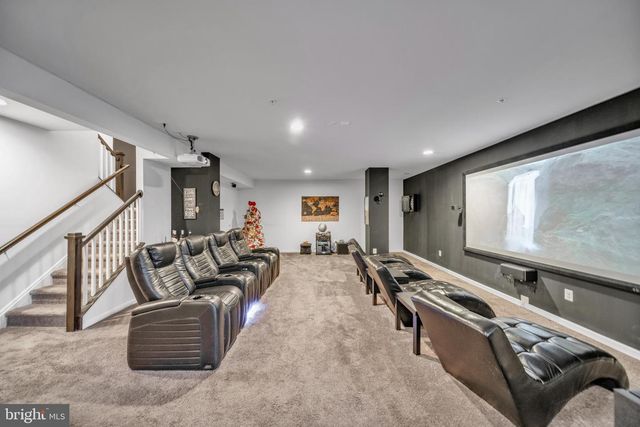 6804 HAWES CT, Frederick, MD 21702