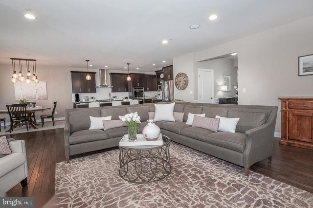 3704 LISETER GARDENS, Newtown Square, PA 19073