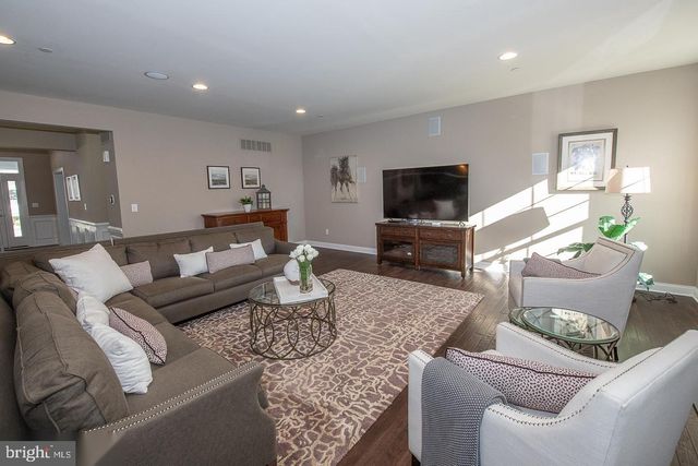3704 LISETER GARDENS, Newtown Square, PA 19073