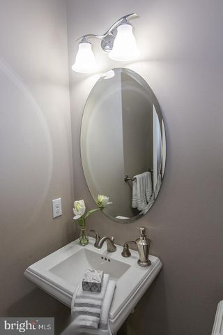 3704 LISETER GARDENS, Newtown Square, PA 19073