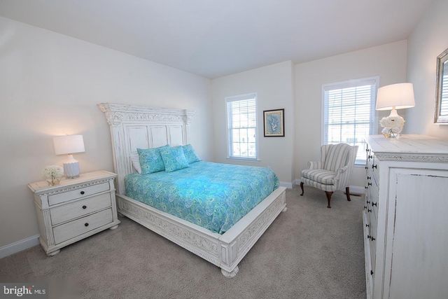 3704 LISETER GARDENS, Newtown Square, PA 19073