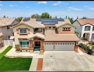 575 Rembrandt, Corona, CA 92882