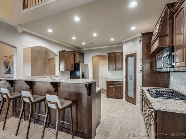 1396 S 271st West Avenue, Sand Springs, OK 74063