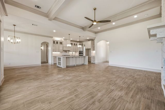101 Eagle Court, Glen Rose, TX 76077
