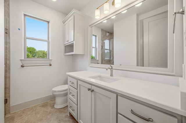 101 Eagle Court, Glen Rose, TX 76077