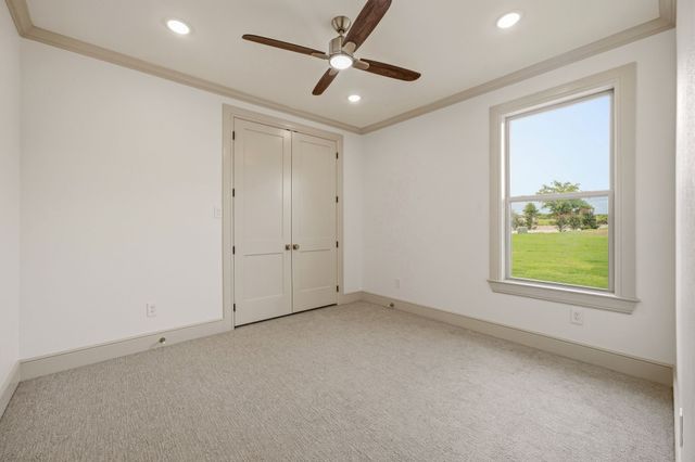 101 Eagle Court, Glen Rose, TX 76077