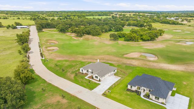 101 Eagle Court, Glen Rose, TX 76077