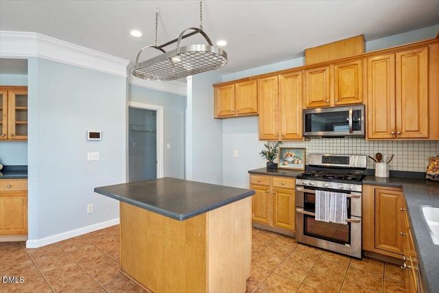 1200 Fairfax Woods Drive, Apex, NC 27502