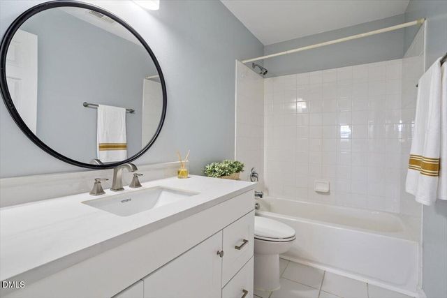 1200 Fairfax Woods Drive, Apex, NC 27502