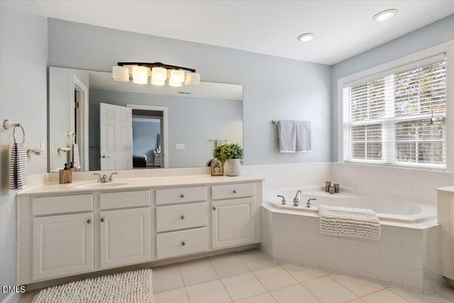 1200 Fairfax Woods Drive, Apex, NC 27502