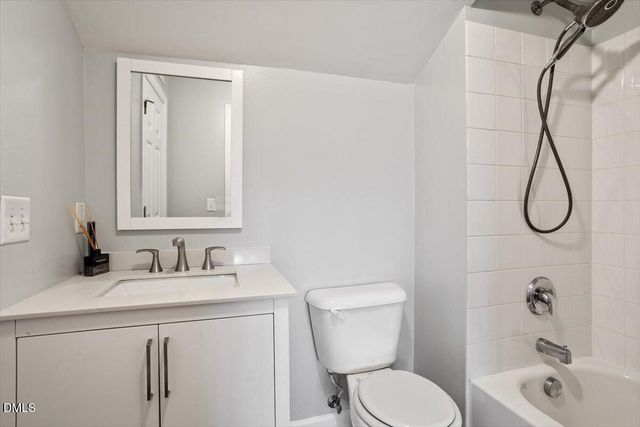 1200 Fairfax Woods Drive, Apex, NC 27502