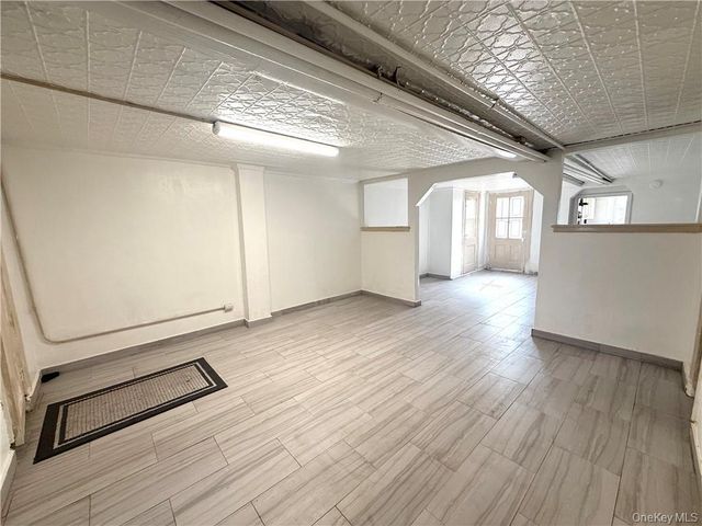 1770 W 9th Street, Brooklyn, NY 11223
