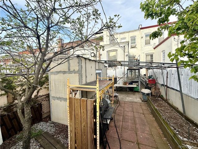 1770 W 9th Street, Brooklyn, NY 11223