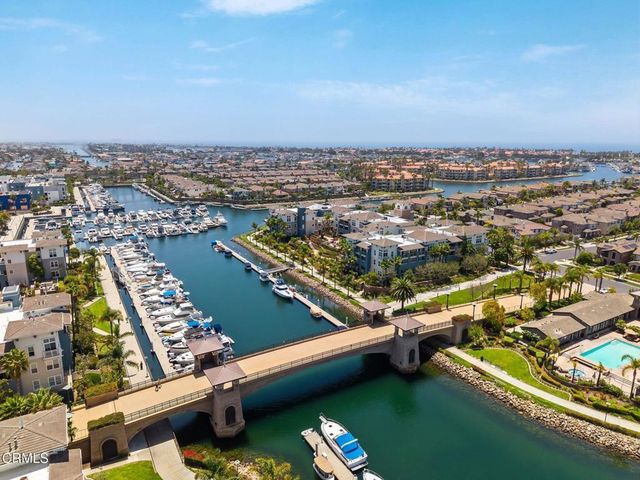 1518 Windshore Way, Oxnard, CA 93035