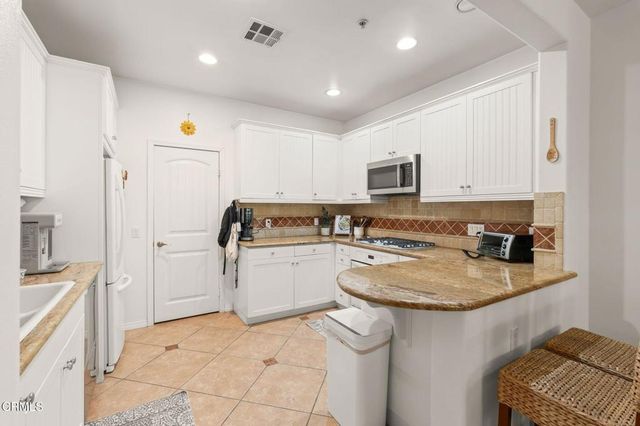 1518 Windshore Way, Oxnard, CA 93035