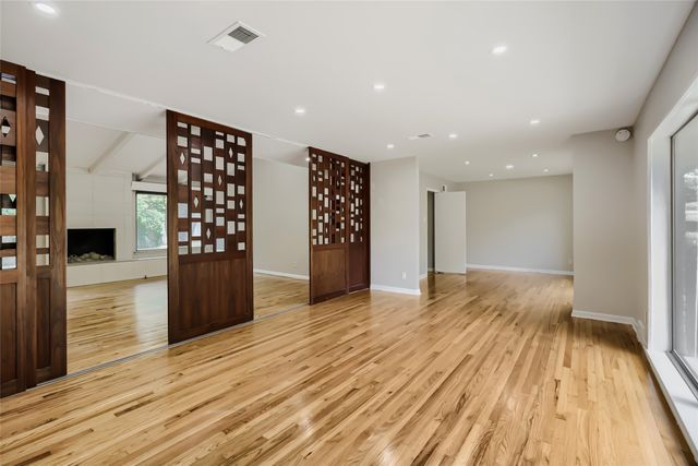 6606 Stonebrook Circle, Dallas, TX 75240