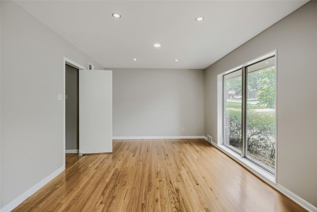 6606 Stonebrook Circle, Dallas, TX 75240