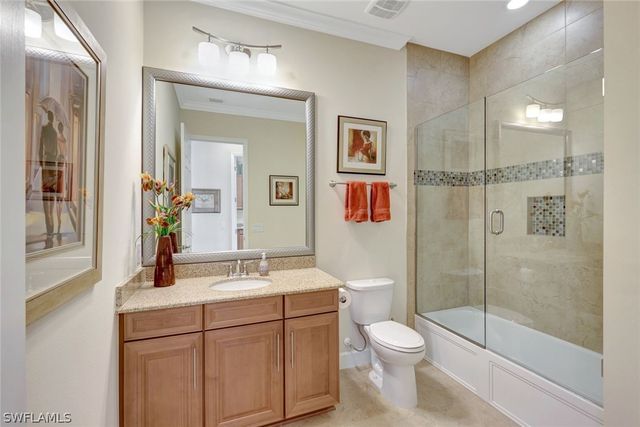 9142 Isla Bella CIR, Bonita Springs, FL 34135