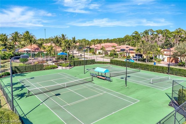 9142 Isla Bella CIR, Bonita Springs, FL 34135