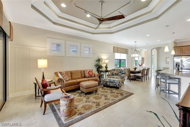9142 Isla Bella CIR, Bonita Springs, FL 34135