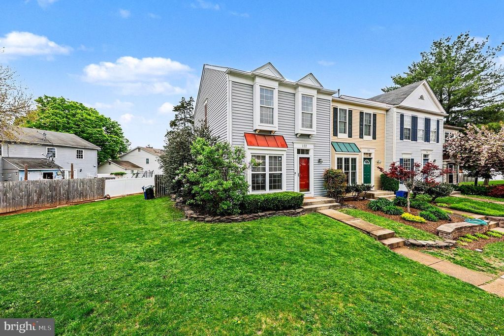 122 CARNABY WAY NE, Leesburg, VA 20176