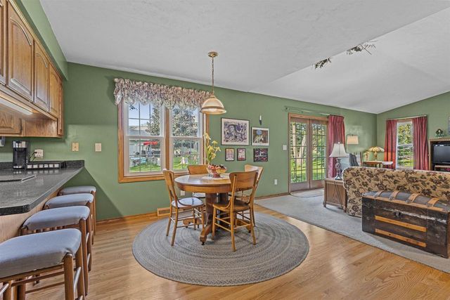 N340 TAMARACK CIRCLE, Appleton, WI 54915