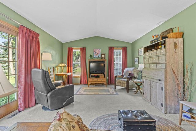 N340 TAMARACK CIRCLE, Appleton, WI 54915