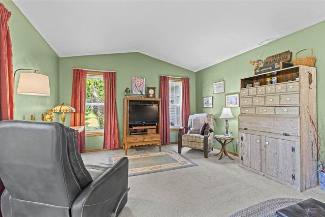 N340 TAMARACK CIRCLE, Appleton, WI 54915