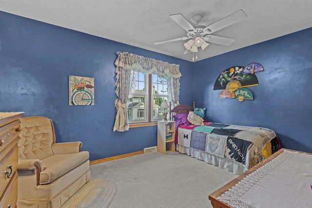 N340 TAMARACK CIRCLE, Appleton, WI 54915