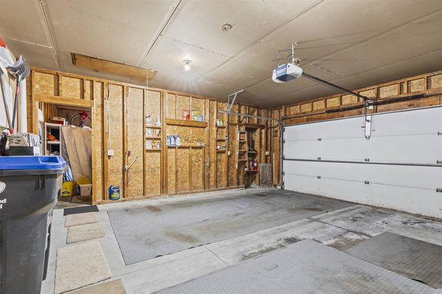 N340 TAMARACK CIRCLE, Appleton, WI 54915