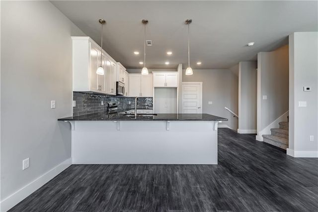 2179 W Million Lane, Fayetteville, AR 72704