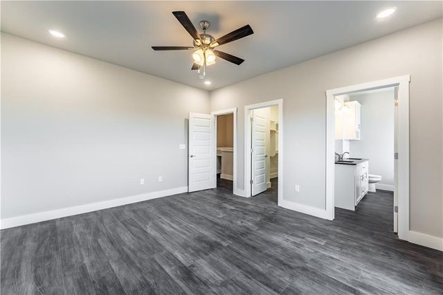 2179 W Million Lane, Fayetteville, AR 72704