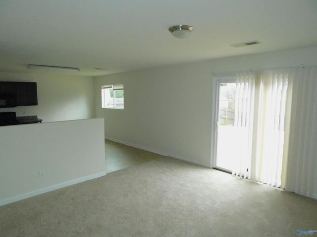 130 Lockport Drive, Harvest, AL 35748