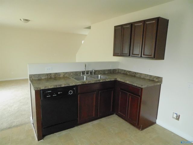 130 Lockport Drive, Harvest, AL 35748