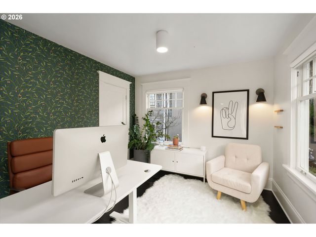 840 Nw SUMMIT Ave, Portland, OR 97210