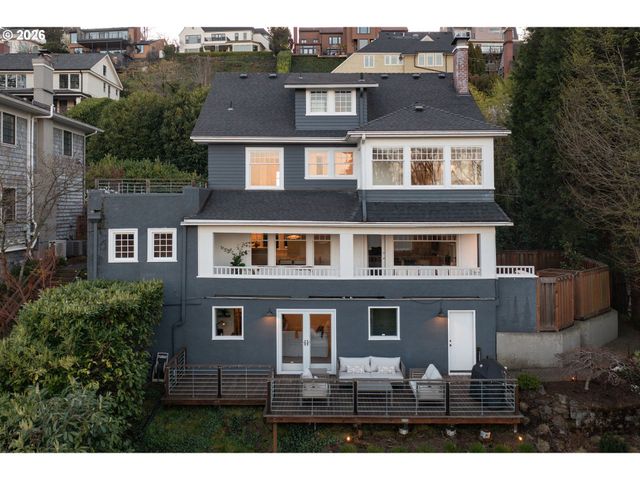 840 Nw SUMMIT Ave, Portland, OR 97210