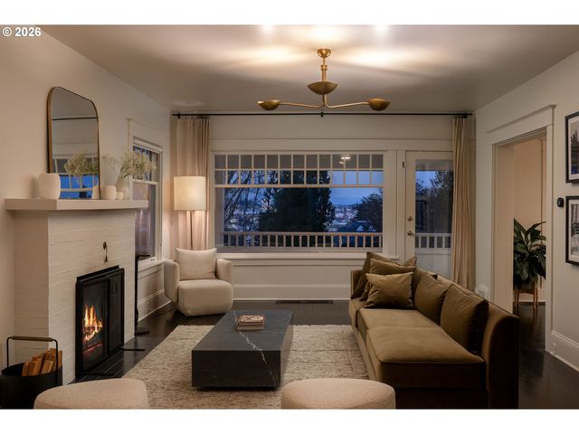 840 Nw SUMMIT Ave, Portland, OR 97210