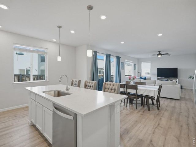 1333 Loraine Cir S, Lafayette, CO 80026