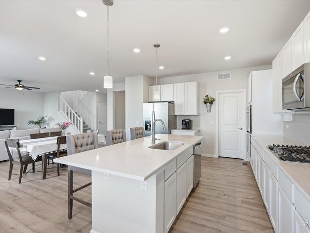 1333 Loraine Cir S, Lafayette, CO 80026