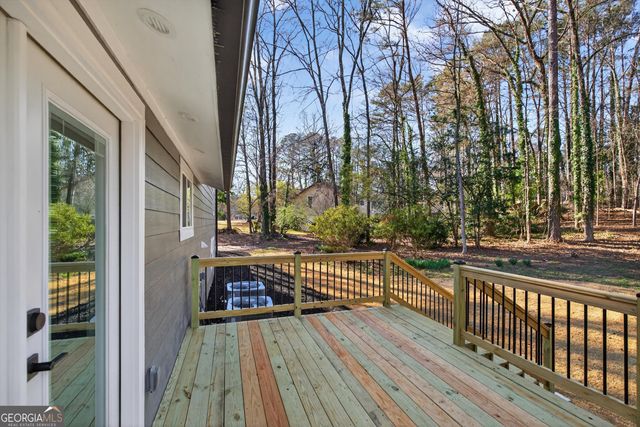 13 Perthshire Drive, Peachtree City, GA 30269