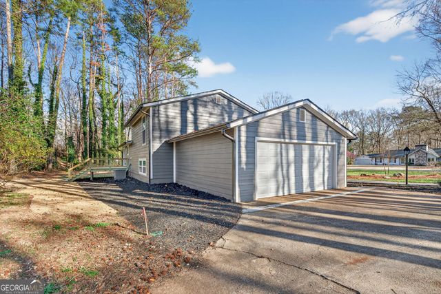 13 Perthshire Drive, Peachtree City, GA 30269