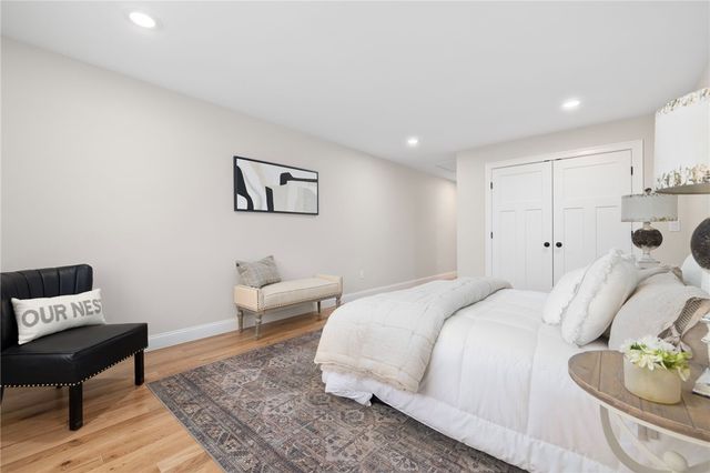 2907 Post Road 5, Warwick, RI 02886