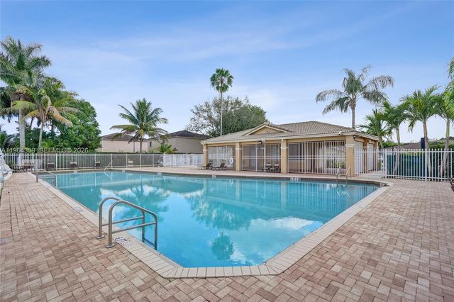 2421 SW 103rd Way, Miramar, FL 33025