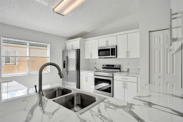 2421 SW 103rd Way, Miramar, FL 33025